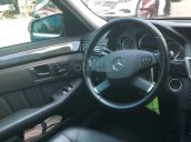 Bán Mercedes-Benz E250 đăng kí 2012, chính chủ, màu đen