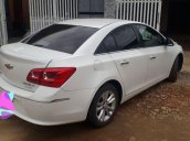 Bán Chevrolet Cruze sản xuất 2017, màu trắng, số sàn