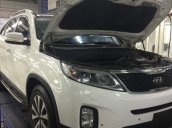 Cần bán Kia Sorento 2.4 AT sản xuất năm 2015, màu trắng