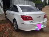 Bán Chevrolet Cruze sản xuất 2017, màu trắng, số sàn