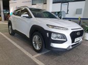 Bán xe Hyundai Kona 2.0 đời 2019, màu trắng