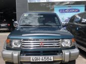 Cần bán Mitsubishi Pajero 4x4 3.0, 1 chủ từ đầu giữ xe rất đẹp, giá cả thương lượng