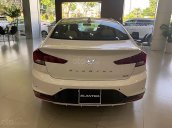 Cần bán xe Hyundai Elantra 1.6 AT sản xuất 2019, màu trắng 