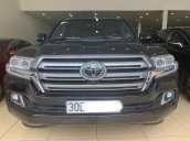 Bán xe Toyota Land Cruiser 5.7 Mỹ năm 2016, màu đen, xe nhập