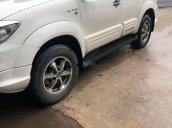 Cần bán Toyota Fortuner năm 2011, màu trắng chính chủ