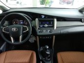 Cần bán xe Toyota Innova đời 2019 giá cạnh tranh