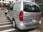 Bán Hyundai Grand Starex sản xuất năm 2008, màu bạc, nhập khẩu 