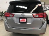 Bán Toyota Innova E năm sản xuất 2017, màu bạc