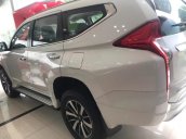 Bán Mitsubishi Pajero Sport 2.4D 4x2 MT, xe mới giảm giá mạnh, tiết kiệm nhiên liệu, xe mới 100%