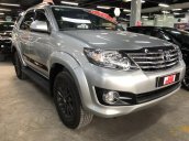 Bán Fortuner V 2015, xe cực đẹp, liên hệ 0907969685 thương lượng giá