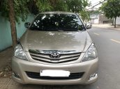 Bán gấp xe Innova 2010, xe gia đình, bảo dưỡng hãng. Giá 390 triệu, xem xe thượng lượng - LH 0914273743