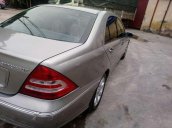 Bán Mercedes C180k 2006, màu xám, giá tốt