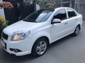 Cần bán xe Chevrolet Aveo 2017 số sàn, màu trắng