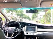 Gia đình cần bán Toyota Innova 2018 màu trắng, số sàn