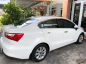 Chính chủ bán ô tô Kia Rio đời 2017, màu trắng, nhập khẩu  