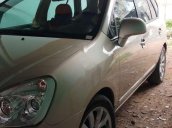 Bán Kia Carnival đời 2011, màu vàng, nhập khẩu nguyên chiếc giá cạnh tranh