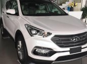 Bán Hyundai Santa Fe năm 2018, màu trắng, mới chạy 7000km