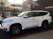 Bán Mitsubishi Pajero Sport năm sản xuất 2019, màu trắng, nhập khẩu Thái, giá 887tr