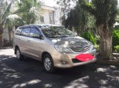 Bán xe Toyota Innova đời 2011, màu vàng cát, giá chỉ 440 triệu