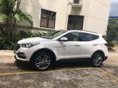 Bán Hyundai Santa Fe năm 2018, màu trắng, mới chạy 7000km