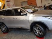 Bán Toyota Fortuner sản xuất 2019, nhập khẩu, khuyến mãi phụ kiện