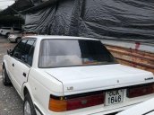 Bán Nissan Bluebird 1985, màu trắng, nhập khẩu, giá tốt