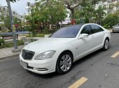 Bán Mercedes S400 model 2012 màu trắng xăng điện, biển TP