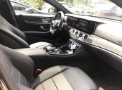 Bán Mercedes E300 AMG sản xuất năm 2016, màu đen chạy lướt