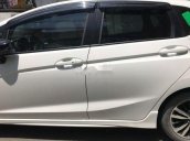 Bán xe Honda Jazz RS sản xuất năm 2019, màu trắng, 595 triệu