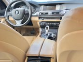 Bán BMW 535i 3.0L màu trắng/kem sản xuất 2014