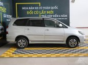 Bán xe Toyota Innova E 2.0MT đời 2016, màu bạc