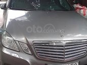 Bán xe Mercedes E300 năm 2009, màu bạc