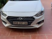 Cần bán Hyundai Accent MT năm sản xuất 2018, màu trắng, giá tốt