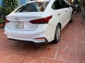 Cần bán Hyundai Accent MT năm sản xuất 2018, màu trắng, giá tốt