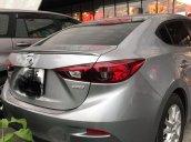 Cần bán Mazda 3 1.5 2016, màu bạc, xe gia đình 