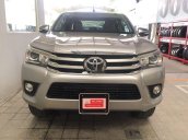 Bán xe Toyota Hilux 2.8 AT đời 2016, màu bạc, xe nhập, giá tốt