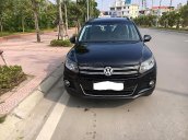 Bán Volkswagen Tiguan 2.0 AT đời 2013, màu đen, xe nhập số tự động, 715 triệu
