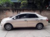 Cần bán lại xe Toyota Vios năm sản xuất 2011, màu vàng xe gia đình, giá 265tr