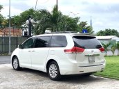 Bán Toyota Sienna 3.5 Sx 2010 đăng ký 2011, xe đẹp đi 60.000miles chất lượng bao kiểm tra hãng