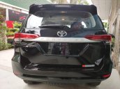 Cần bán nhanh chiếc xe Toyota Fortuner 2019, màu đen - Giá cạnh tranh - Giao nhanh toàn quốc