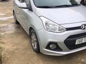 Cần bán gấp Hyundai Grand i10 1.0 MT năm 2015, màu bạc, xe nhập xe gia đình