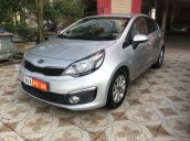 Cần bán xe Kia Rio 1.4 sản xuất năm 2015, màu bạc, nhập khẩu nguyên chiếc