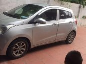 Bán Hyundai Grand i10 năm 2012, màu bạc, 290tr