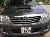 Cần bán xe Toyota Hilux sản xuất 2013, màu xám, giá tốt