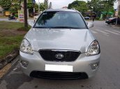 Gia đình cần bán Kia Carens 2017, số sàn, màu bạc