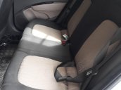 Bán Hyundai Grand i10 HB 1.0MT base màu bạc, số sàn, sản xuất 2017, biển Đồng Nai 1 chủ