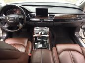 Audi A8L modell 2012, odo 4 vạn km, màu trắng