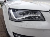 Audi A8L modell 2012, odo 4 vạn km, màu trắng