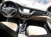 Bán Hyundai Accent 1.4AT màu trắng, số tự động, sản xuất 2018 biển Sài Gòn, đi 12.000km