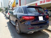 Bán Mercedes GLC 300 AMG sản xuất 2017, màu xanh Cavanstie, xe siêu lướt